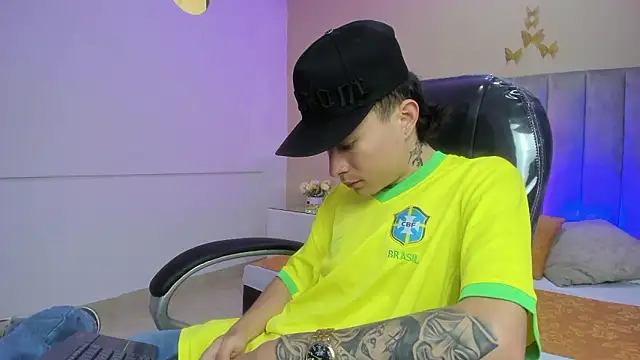 Nascary Fox online show from 02.14.26