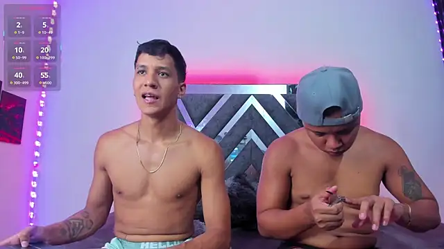 Snapshot of Robertmiller21 chatting on 09.10.25 Robertmiller21 online show from 09.10.25