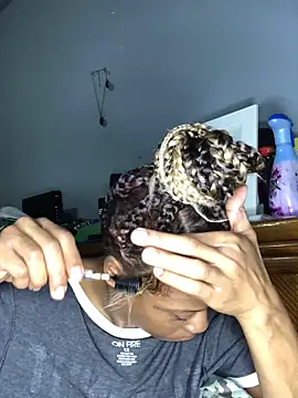 Tishrella6 online show from 01.15.26