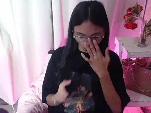 Aiko shemalexxx online show from 09.22.25