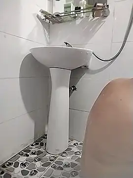 venu00 online show from 04.10.26