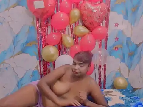 Snapshot of indianmystica694u chatting on 02.12.26 indianmystica694u online show from 02.12.26