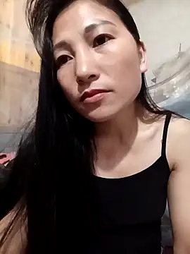 YAYAA-502 online show from 04.17.26