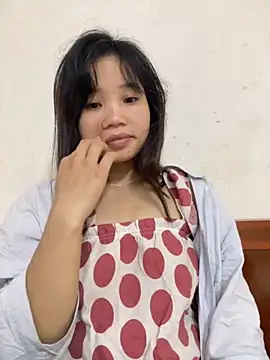 Ngoc-bbi online show from 10.16.25