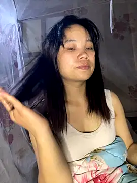 Ngoc-bbi online show from 10.28.25