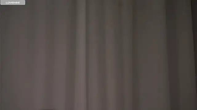 MelaniSeiver online show from 12.16.25