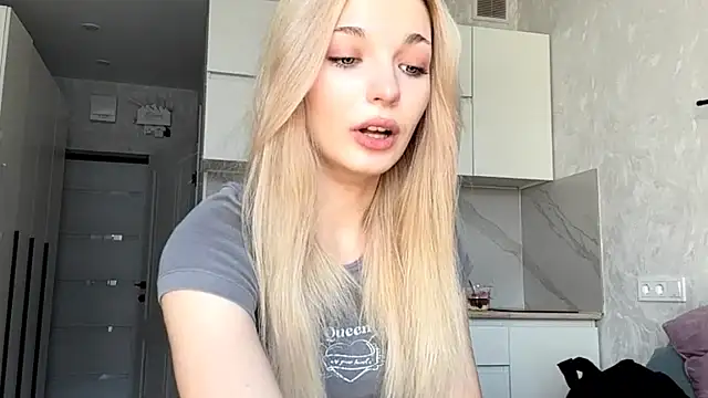 MycuteMolly online show from 10.02.25