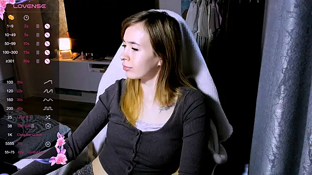 ZoyaMill online show from 04.19.26