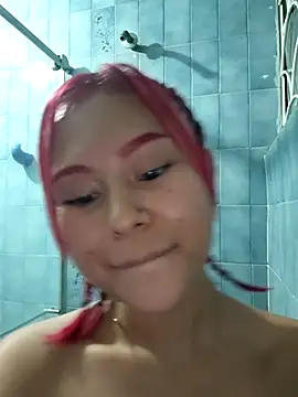 Snapshot of MAYASMITH__ chatting on 04.19.26 MAYASMITH online show from 04.19.26