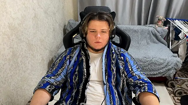 desiredude9 online show from 09.14.25