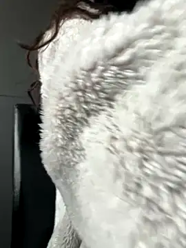 Sophsaysxox online show from 10.15.25