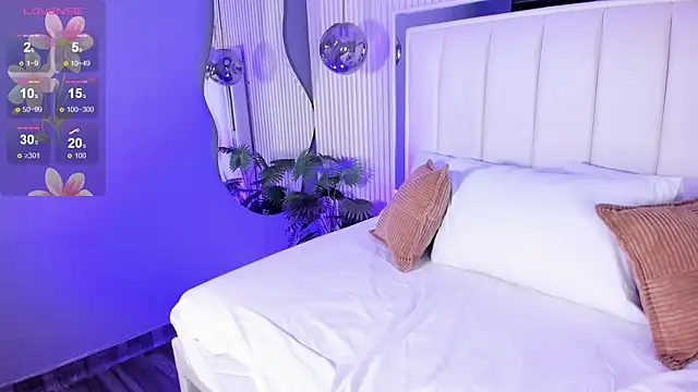 MariathLittle online show from 09.30.25