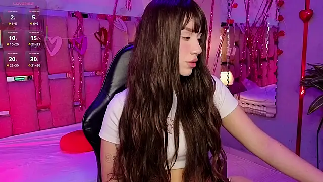 ZharaLux online show from 02.13.26