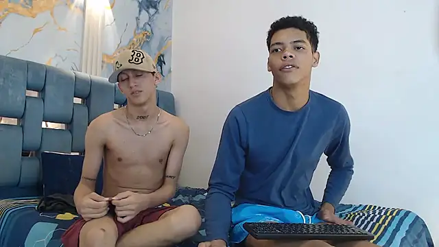 PRETTY FEM online show from 01.11.26