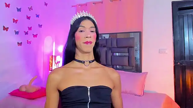 Snapshot of REINA_ADAHARA chatting on 10.09.25 REINA ADAHARA online show from 10.09.25