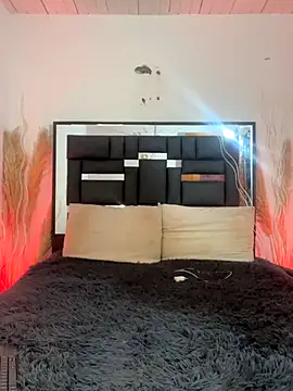 Snapshot of REINA_ADAHARA chatting on 11.15.25 REINA ADAHARA online show from 11.15.25