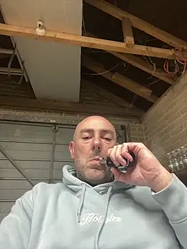 Richmcgee online show from 03.30.26