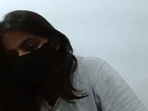 Snapshot of Vaani_Singha chatting on 09.13.25 Vaani Singha online show from 09.13.25