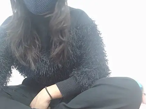 Snapshot of Vaani_Singha chatting on 12.04.25 Vaani Singha online show from 12.04.25