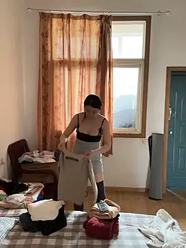 xiiuuff18 online show from 04.09.26