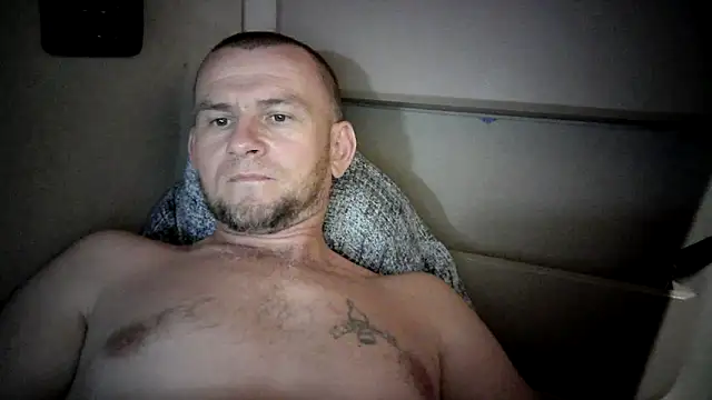Snapshot of RoadDaddyXL chatting on 09.13.25 RoadDaddyXL online show from 09.13.25