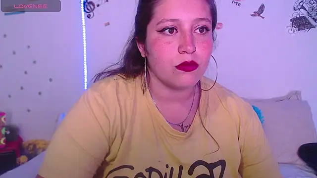 nahomy jonhs online show from 10.08.25