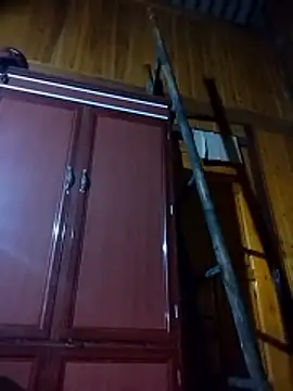 miss-su online show from 11.29.25