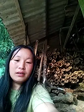 Snapshot of miss-su chatting on 04.10.26 miss-su online show from 04.10.26