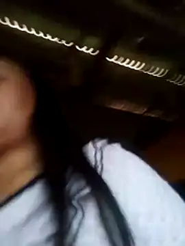 Snapshot of miss-su chatting on 04.14.26 miss-su online show from 04.14.26