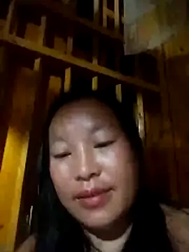 Snapshot of miss-su chatting on 04.14.26 miss-su online show from 04.14.26