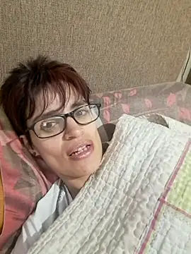 culitobosterook online show from 10.18.25