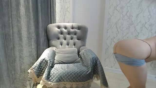 Snapshot of Liltightbabe chatting on 11.05.25 Liltightbabe online show from 11.05.25