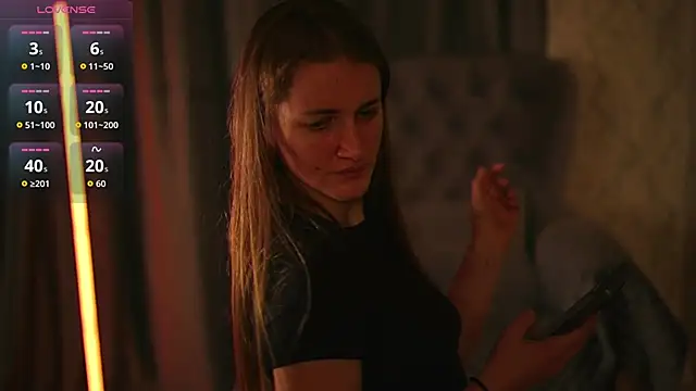 Snapshot of Liltightbabe chatting on 11.14.25 Liltightbabe online show from 11.14.25