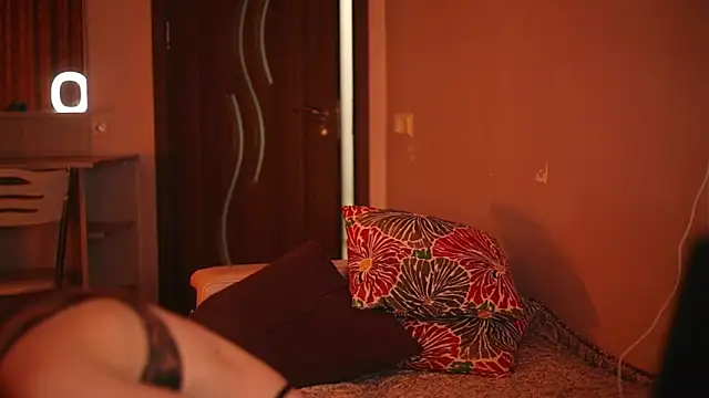 Snapshot of Liltightbabe chatting on 04.14.26 Liltightbabe online show from 04.14.26