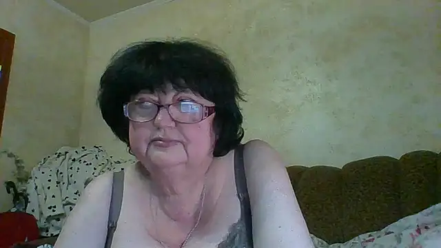 MilaSky5303 online show from 11.16.25