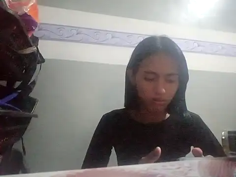 classyfoxhiromi online show from 11.18.25