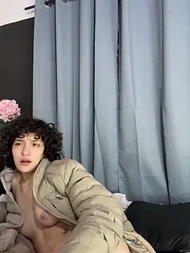 TeensNews18 online show from 02.15.26