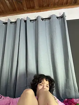 TeensNews18 online show from 02.22.26