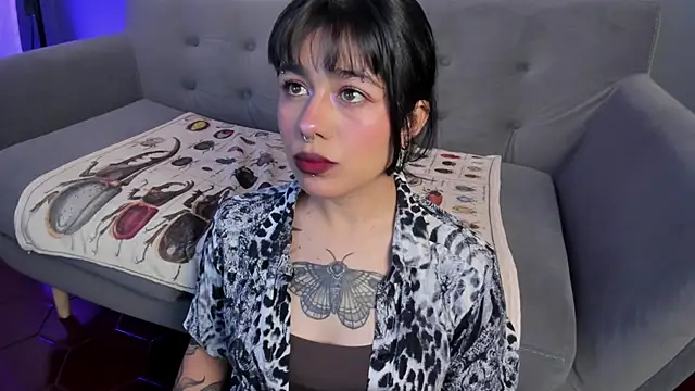 flower smith  online show from 04.06.26