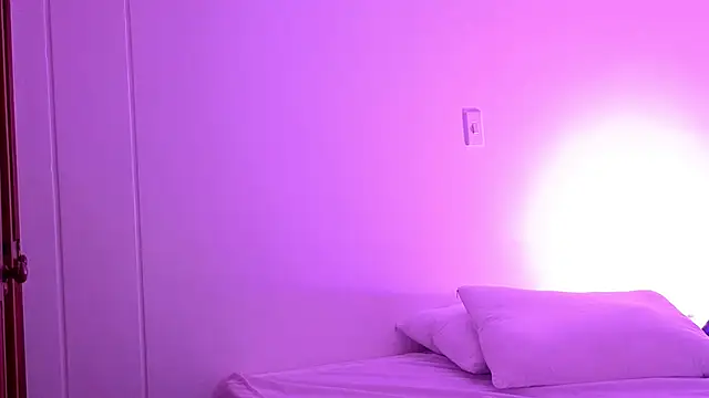 MoraInFire online show from 10.31.25