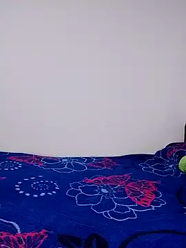 Banouti 23 online show from 11.18.25