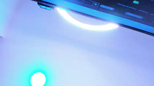 Snapshot of Dulceemia_ chatting on 11.05.25 Dulceemia online show from 11.05.25