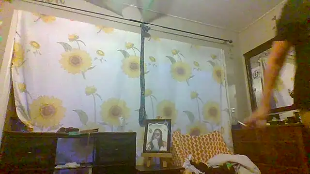 Bored Grandma online show from 09.18.25