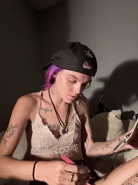 ittybittymeryssa online show from 11.09.25