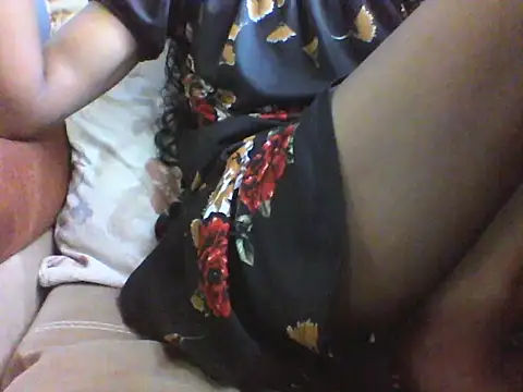 Moongodessy online show from 11.27.25