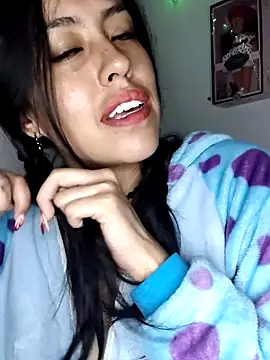 Queen Ashly online show from 01.16.26