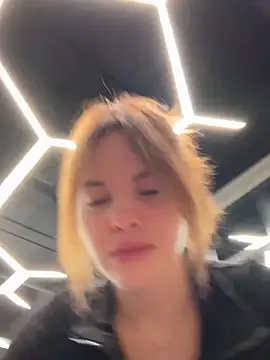 SMELLSEX online show from 03.03.26