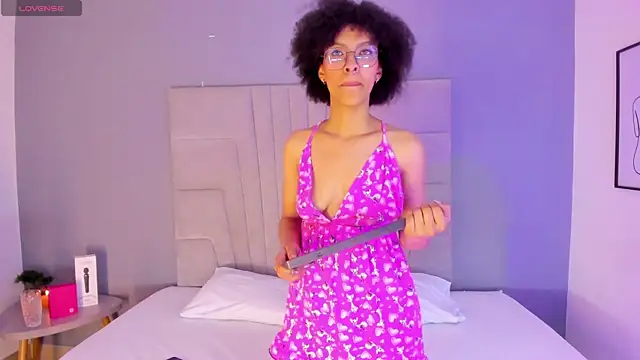 Snapshot of sophie_rojas chatting on 11.29.25 sophie rojas online show from 11.29.25