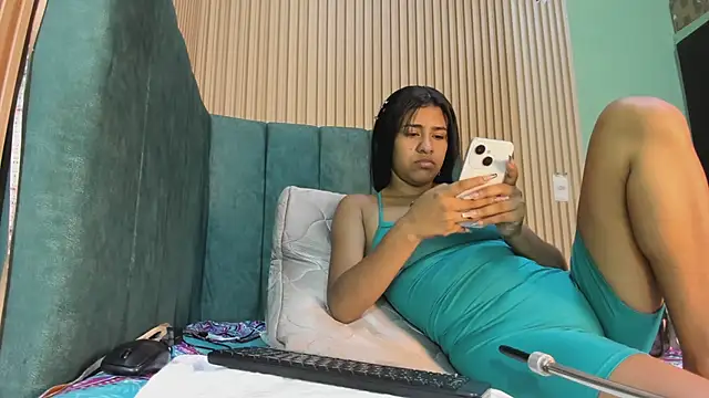 EvelynFoxx- online show from 02.27.26