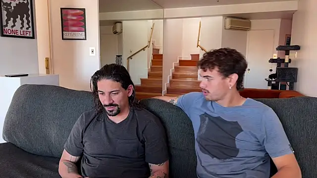 Snapshot of lenruy chatting on 11.17.25 lenruy online show from 11.17.25